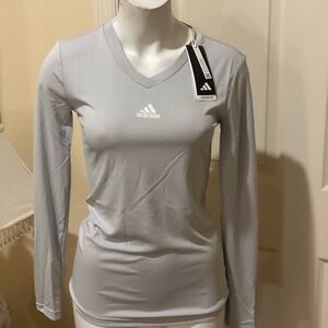 adidas Women's Long-Sleeve V-Neck Top — Light Gray NET Small Athletic